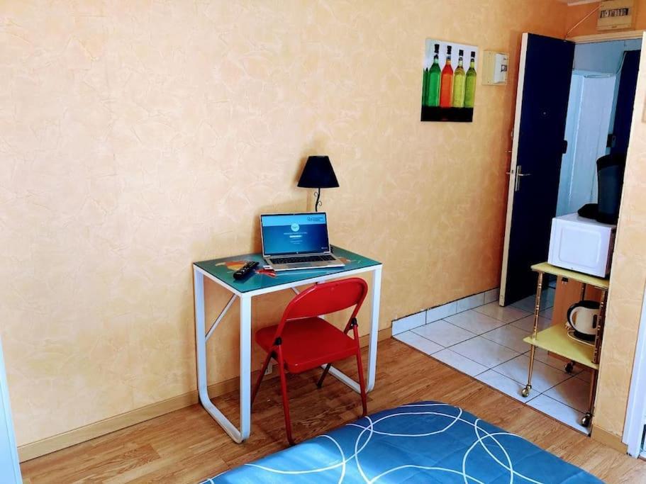 Studio 6 Avec Wifi 里摩日 外观 照片